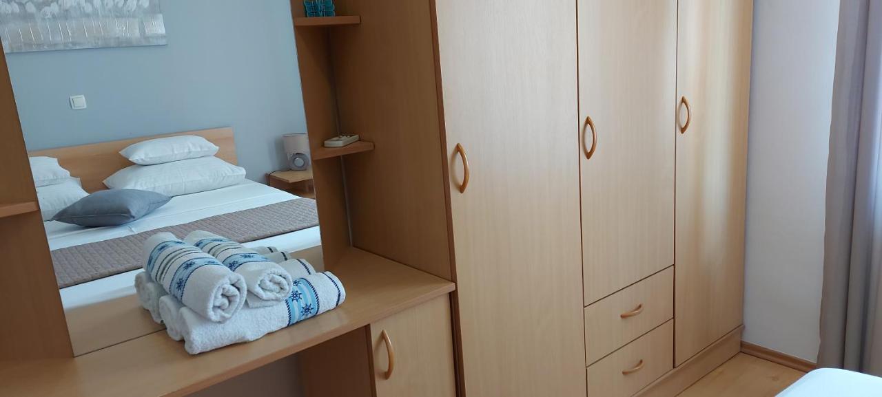 Apartments Marijana Rab Town Room photo